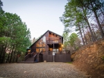 cliffhanger cabin outside back 12